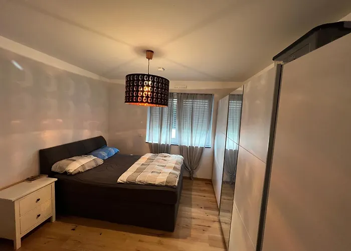 Apartman Zentral & Ruhig Wohnen In *